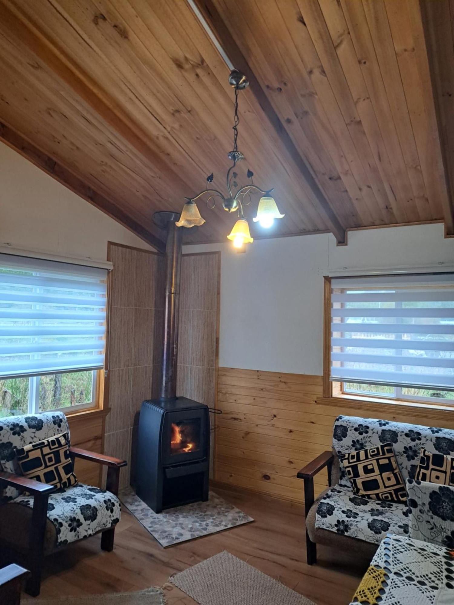 Cabanas Robinson Puerto Puyuguapi Exteriör bild